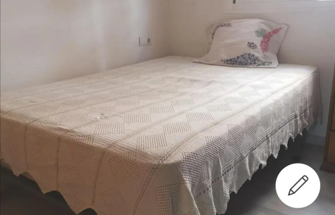Homestay Habitacion Con Encanto Apartment Malaga